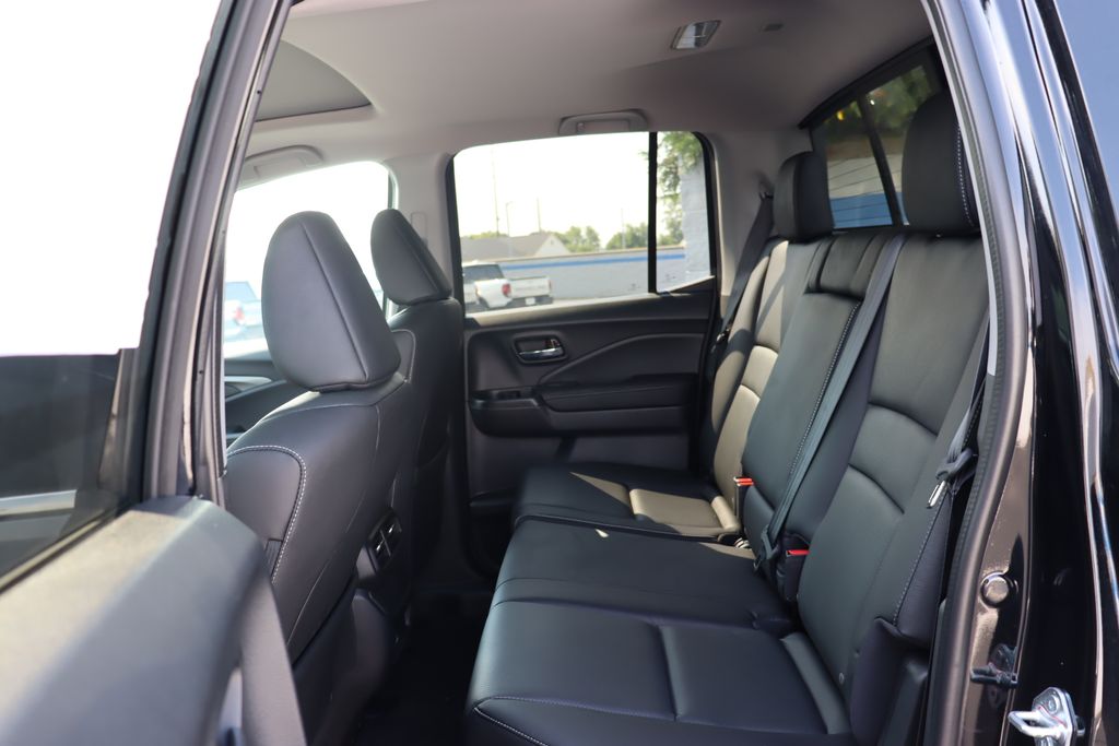 2025 Honda Ridgeline RTL photo 11