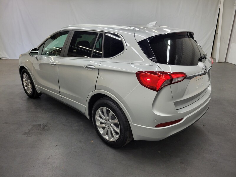 2019 Buick Envision Essence photo 3