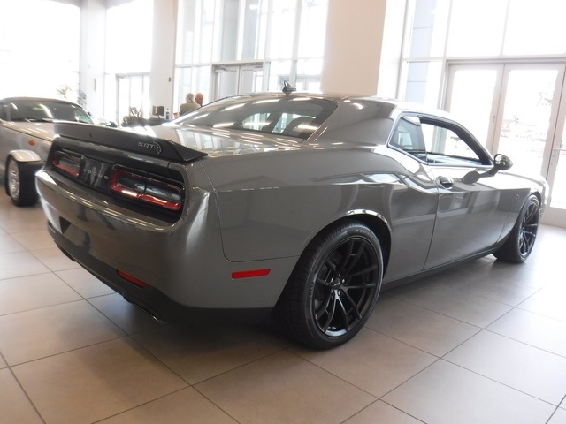 2023 Dodge Challenger SRT8 Hellcat photo 13