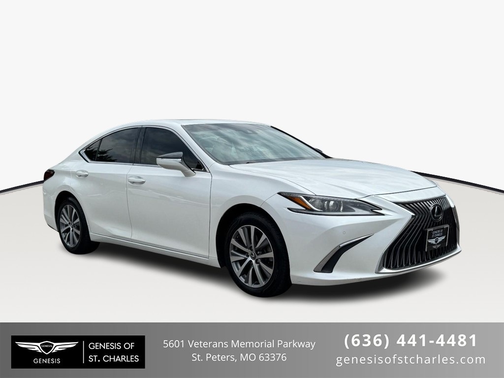 2020 Lexus ES 350's photo