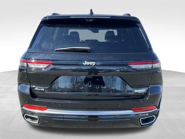 2025 Jeep Grand Cherokee Summit Reserve photo 4