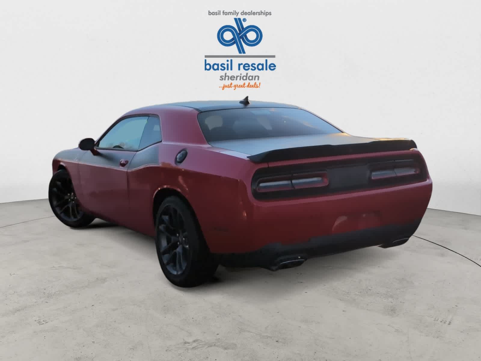 2023 Dodge Challenger R/T photo 4