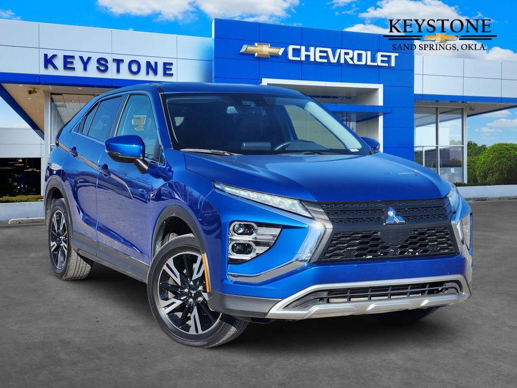 2024 Mitsubishi Eclipse Cross SE's photo