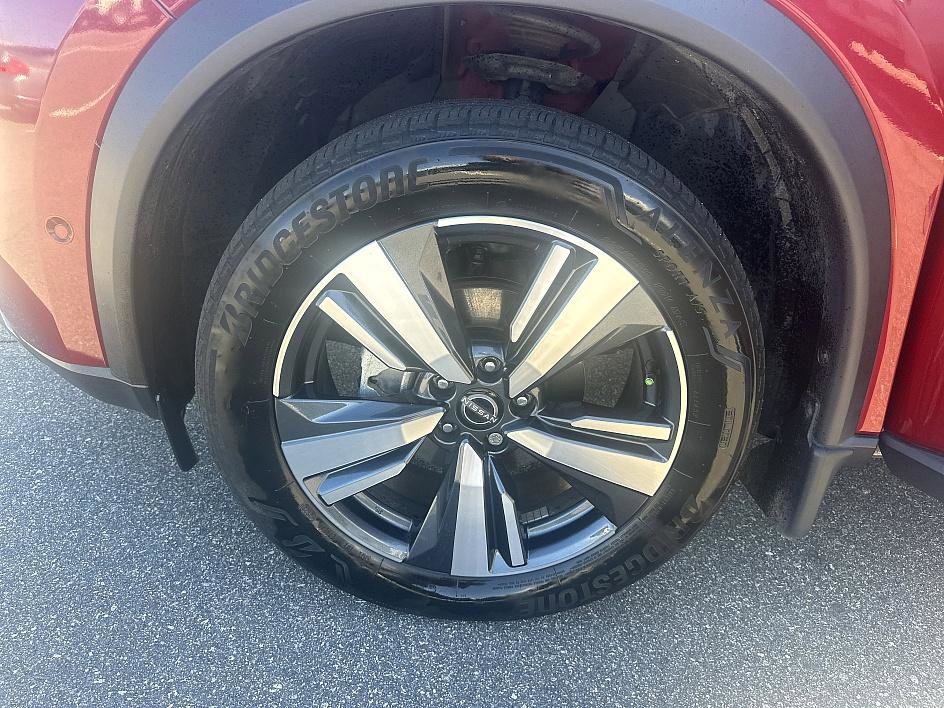 2022 Nissan Rogue SL photo 22