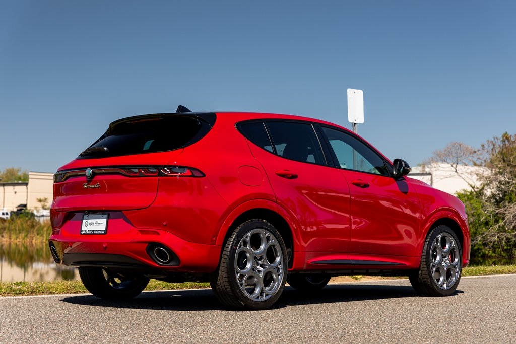 2025 Alfa Romeo Tonale Tributo Italiano photo 4