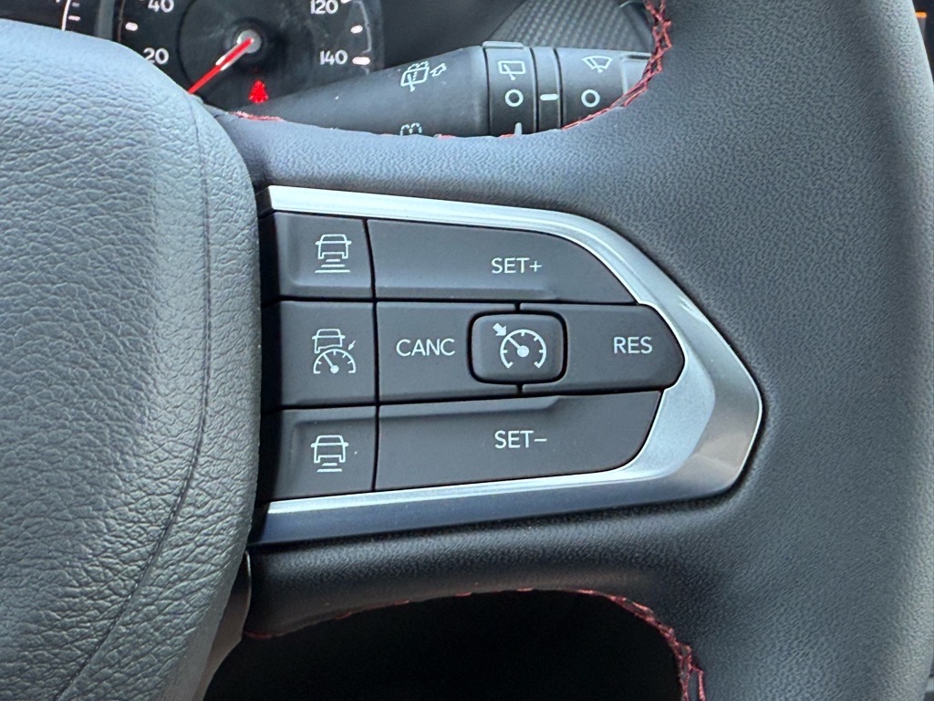 2025 Jeep Compass Trailhawk photo 5