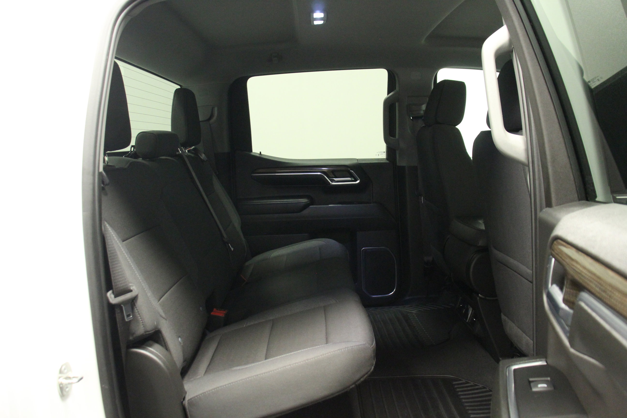 2024 Chevrolet Silverado 1500 LT photo 14