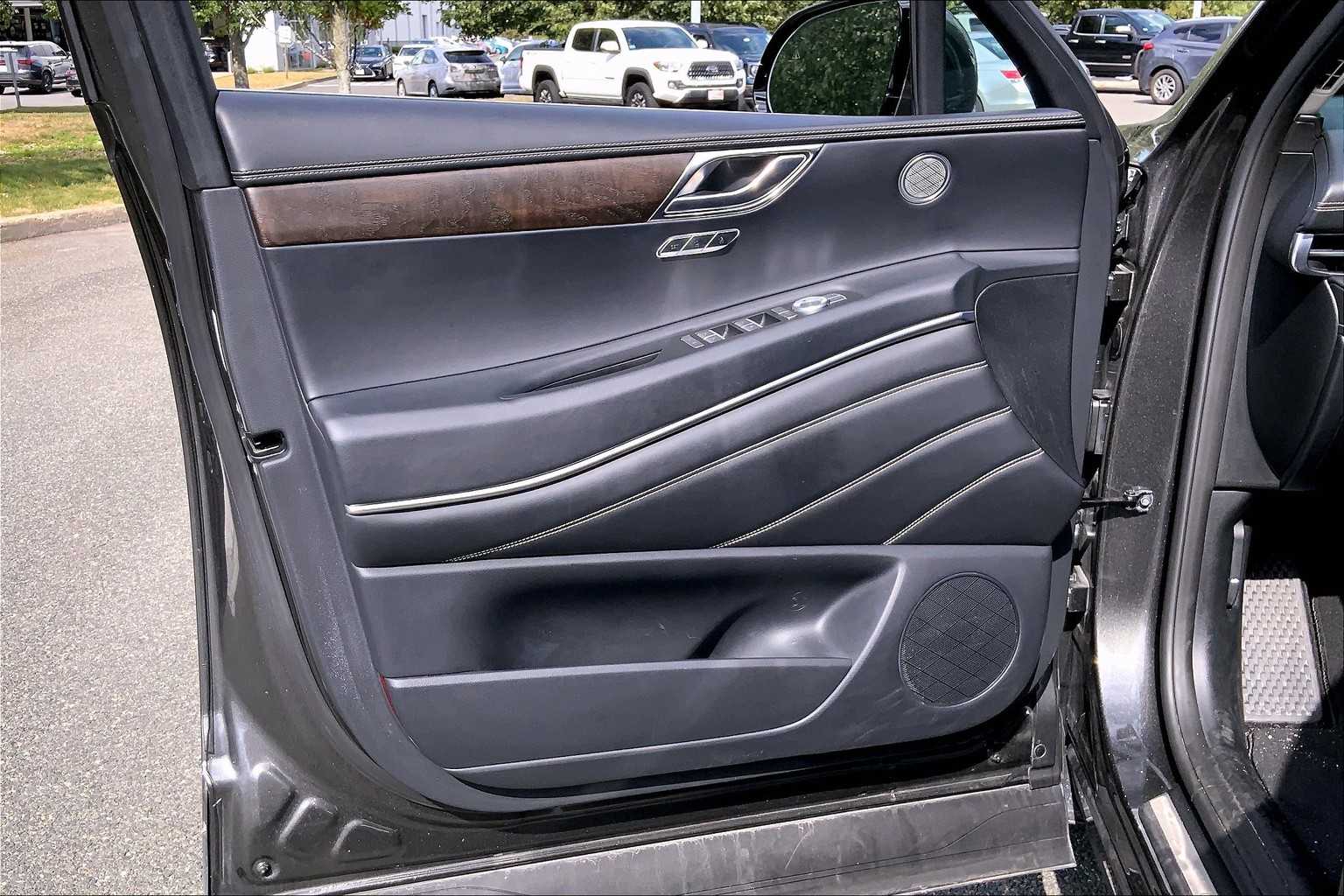 2024 Genesis GV80 3.5T AWD photo 17