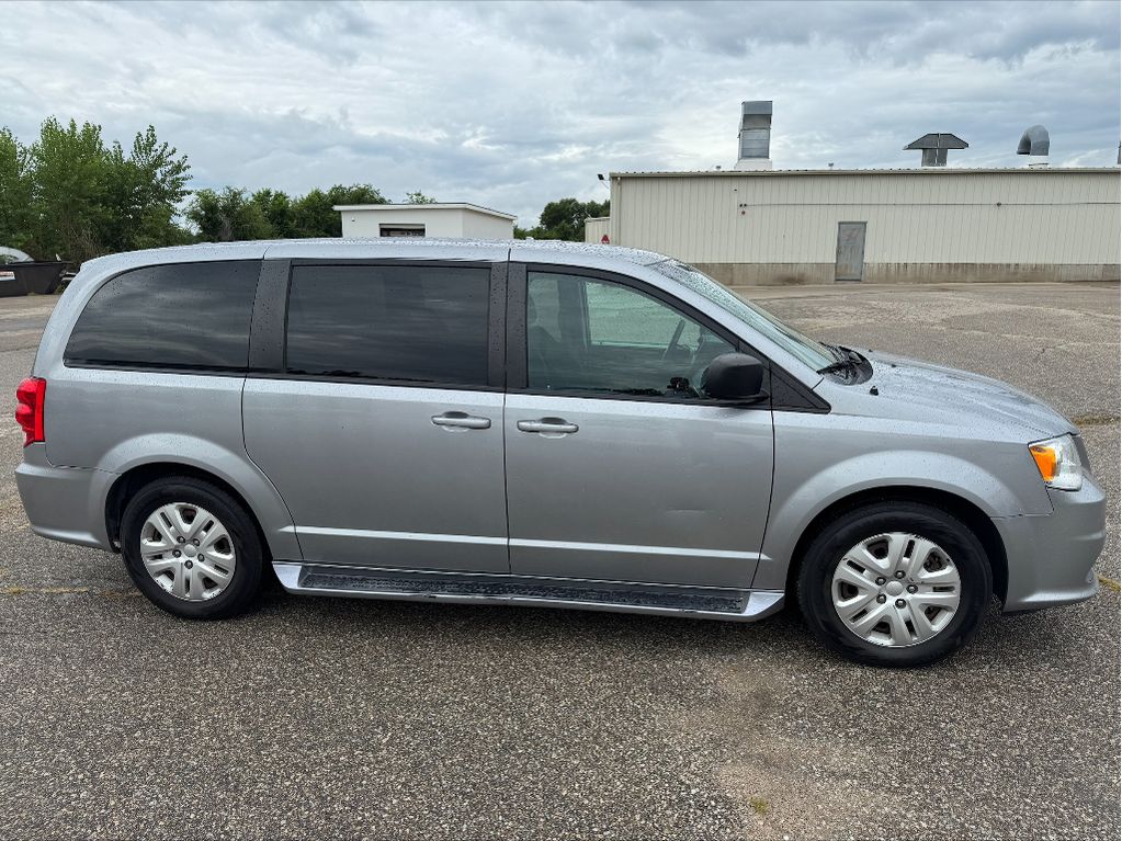 2018 Dodge Grand Caravan SE photo 4