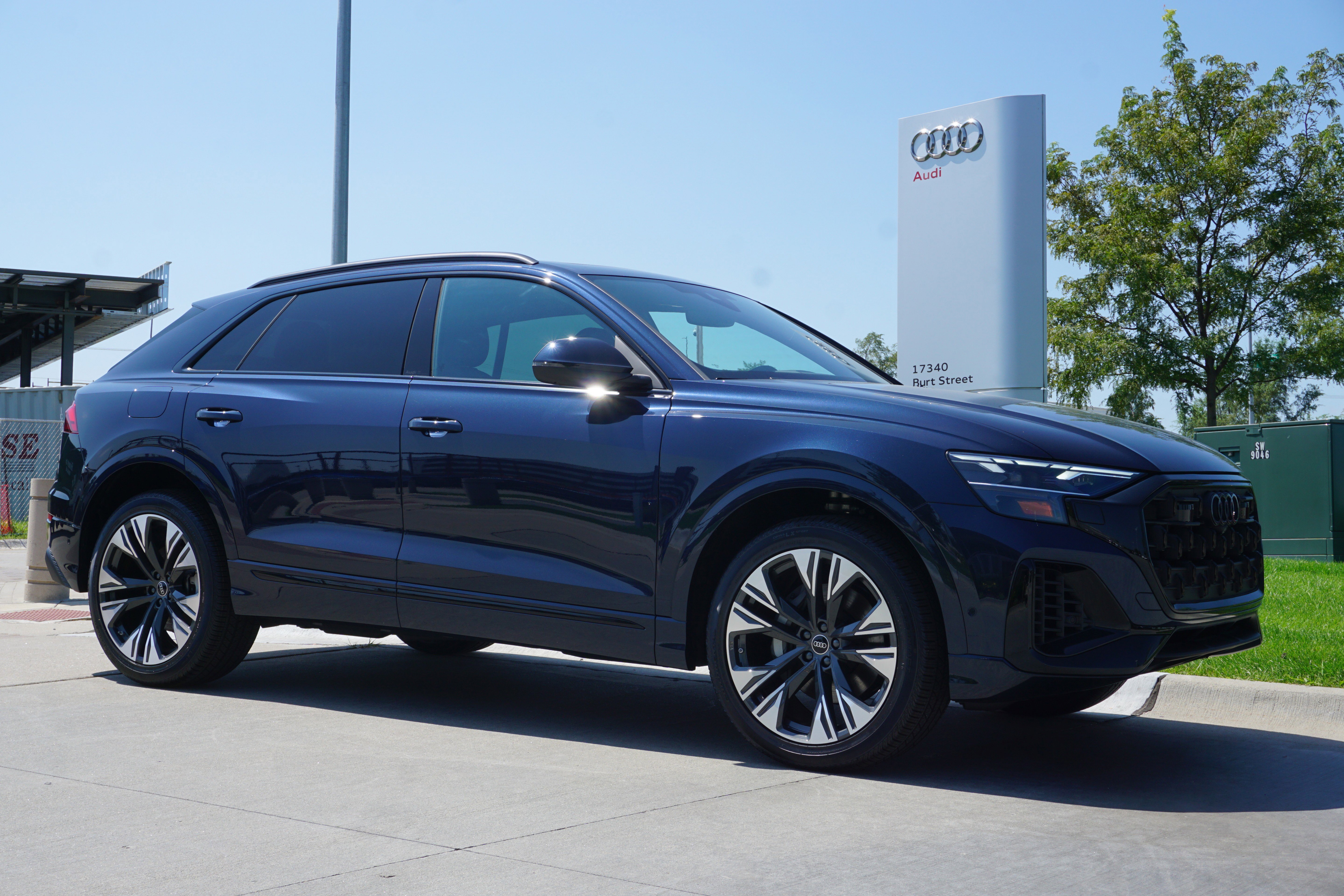 2025 Audi Q8 Premium Plus's photo