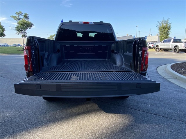 2024 Ford F-150 XLT photo 5