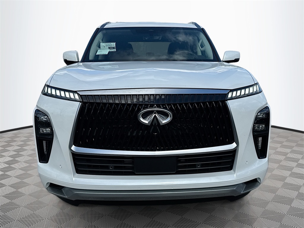 2026 Infiniti QX80 Luxe photo 2