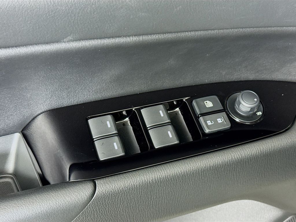 2025 Mazda CX-5 2.5 Select photo 15