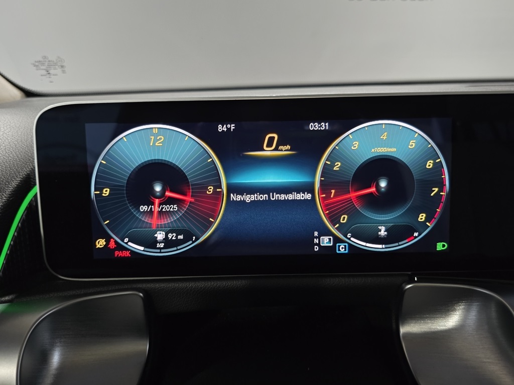 2021 Mercedes Benz GLB 250 photo 18
