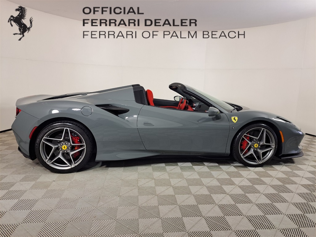 2023 Ferrari F8 Spider Base photo 2