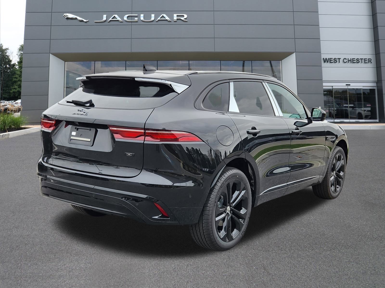 2026 Jaguar F-PACE P250 R-Dynamic S photo 4