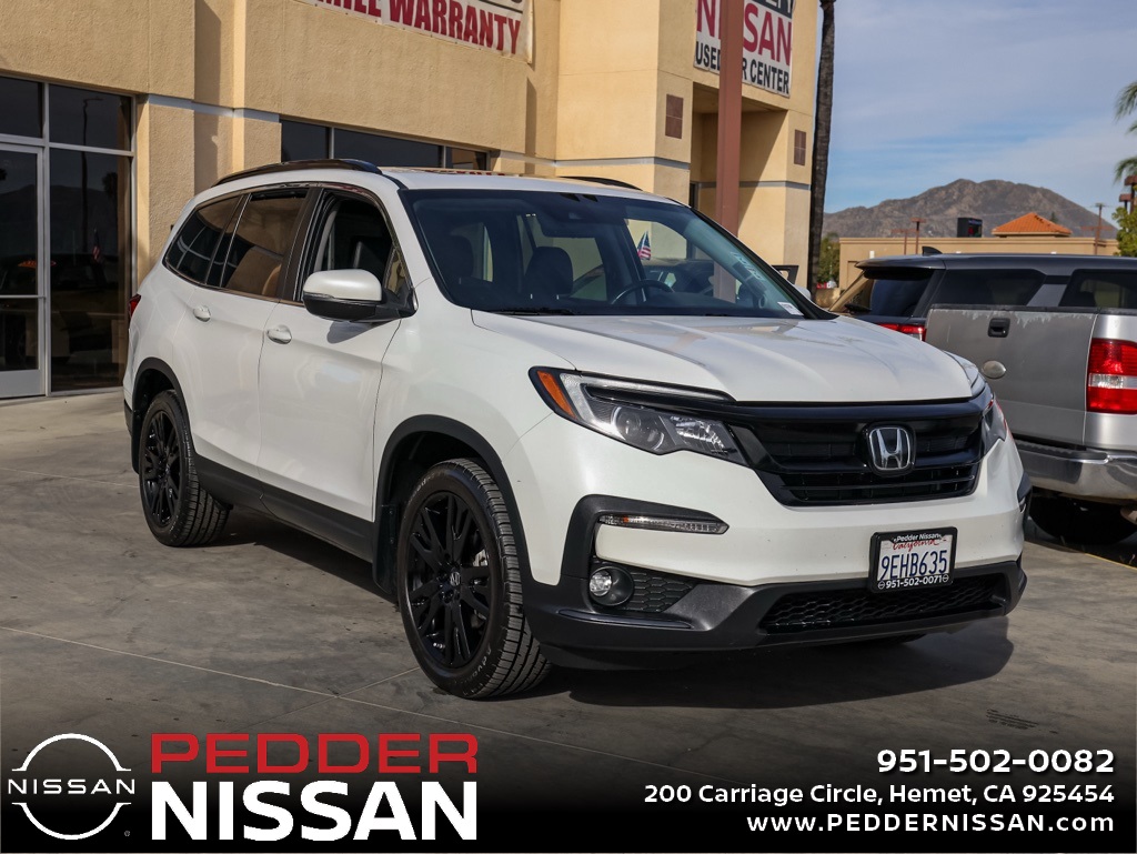 2022 Honda Pilot SE's photo