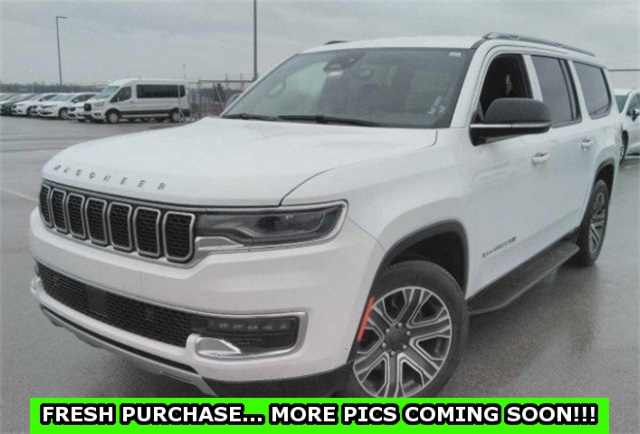 2024 Jeep Wagoneer L Series II's photo