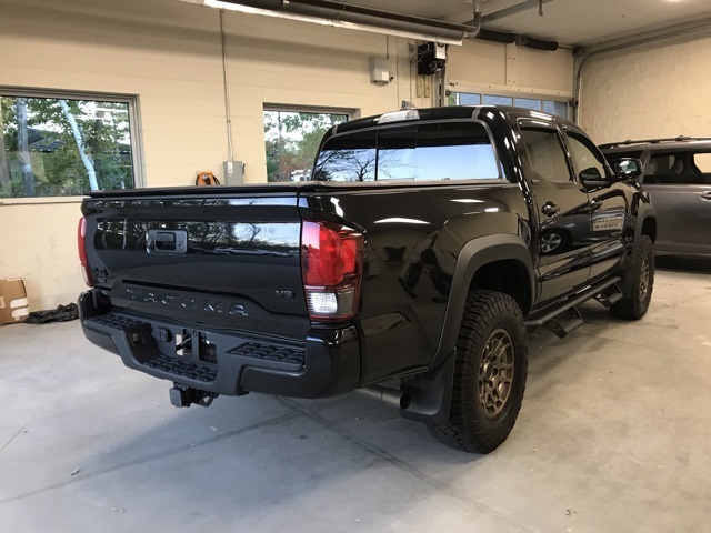 2022 Toyota Tacoma SR5 photo 3