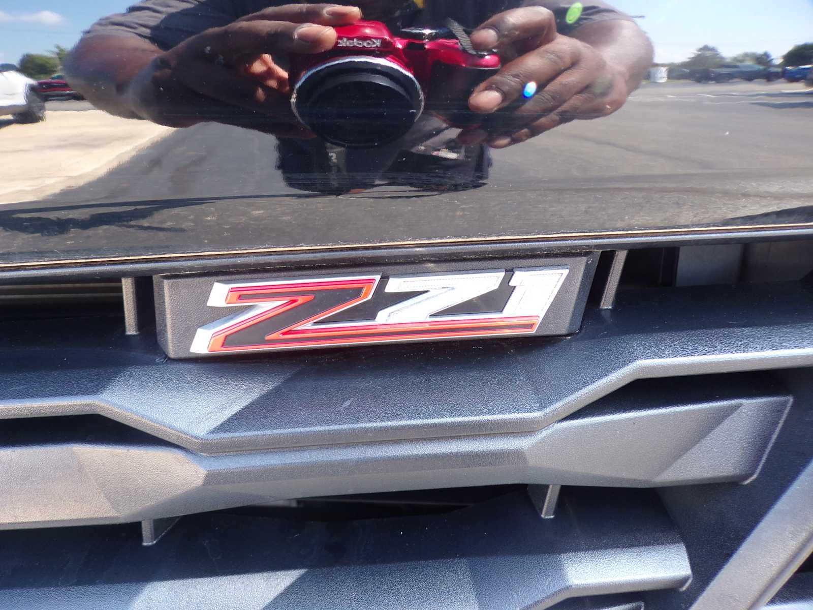 2023 Chevrolet Colorado Z71 photo 9