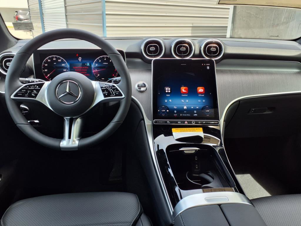 2025 Mercedes Benz GLC 300 4MATIC photo 10