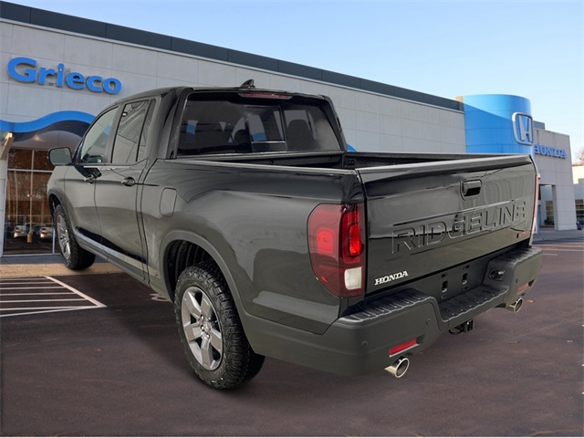 2025 Honda Ridgeline TrailSport photo 3