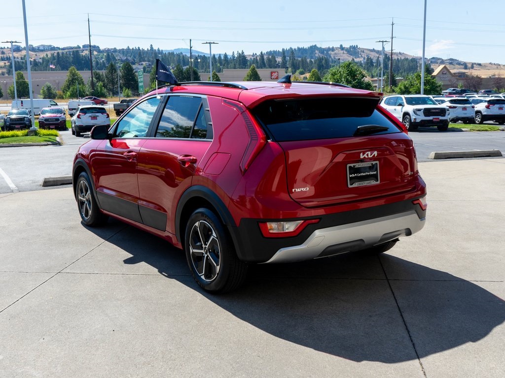 2024 Kia Niro EX photo 4