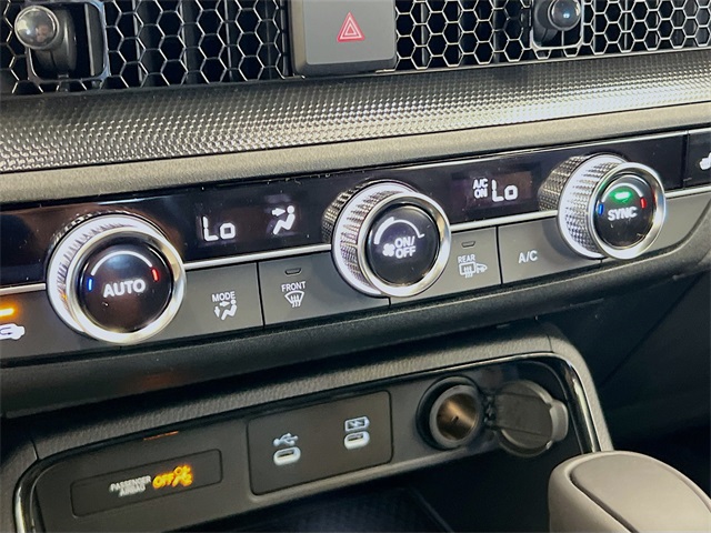 2026 Honda CR-V Hybrid Sport-L photo 16