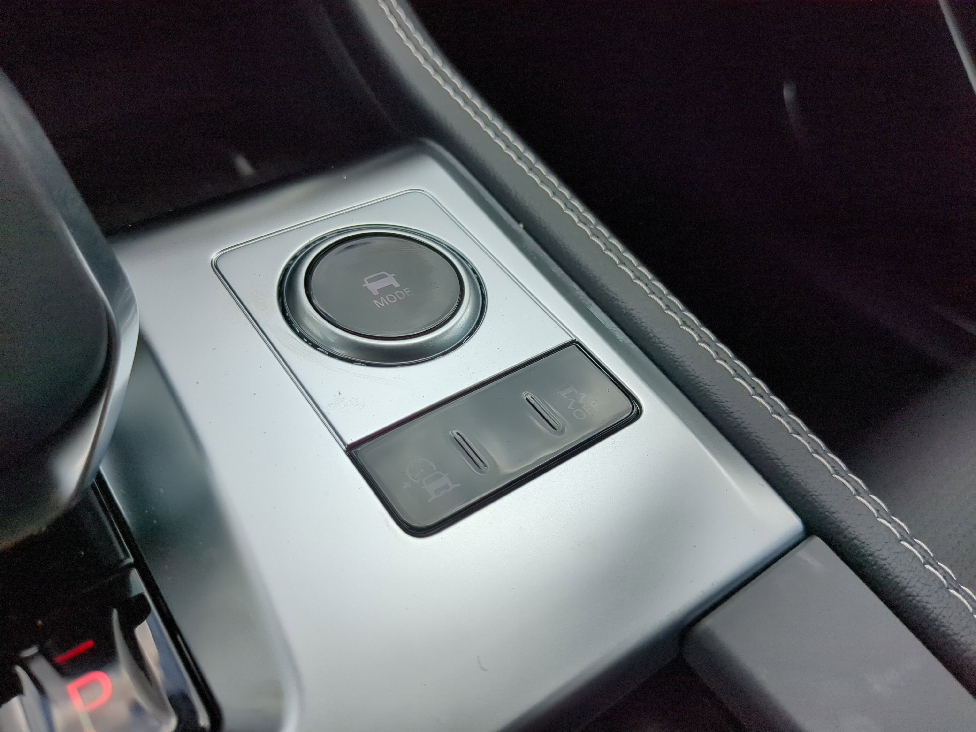 2026 Jaguar F-PACE P250 R-Dynamic S photo 15