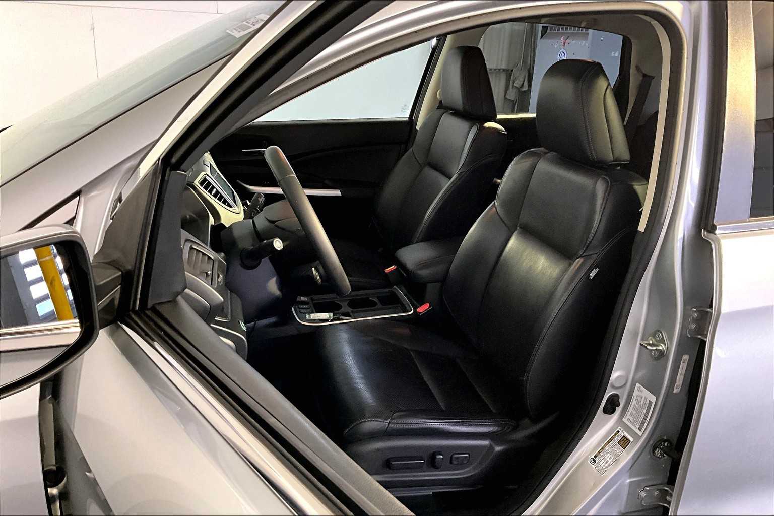 2016 Honda CR-V EX-L photo 8