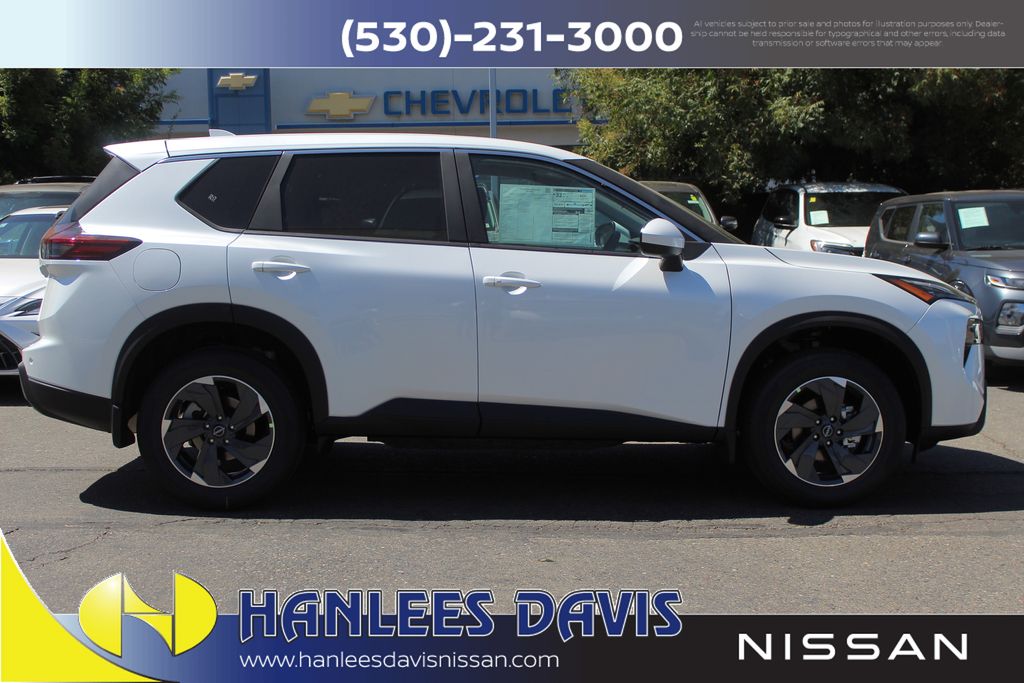 2026 Nissan Rogue SV photo 4