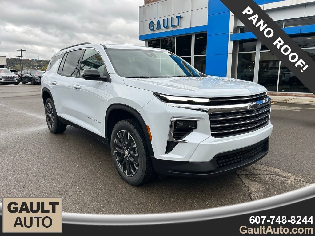 2026 Chevrolet Traverse LT's photo