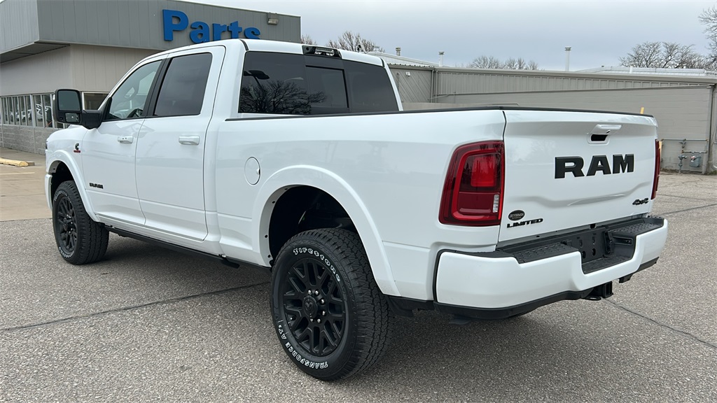 2025 Ram 2500 Limited photo 4