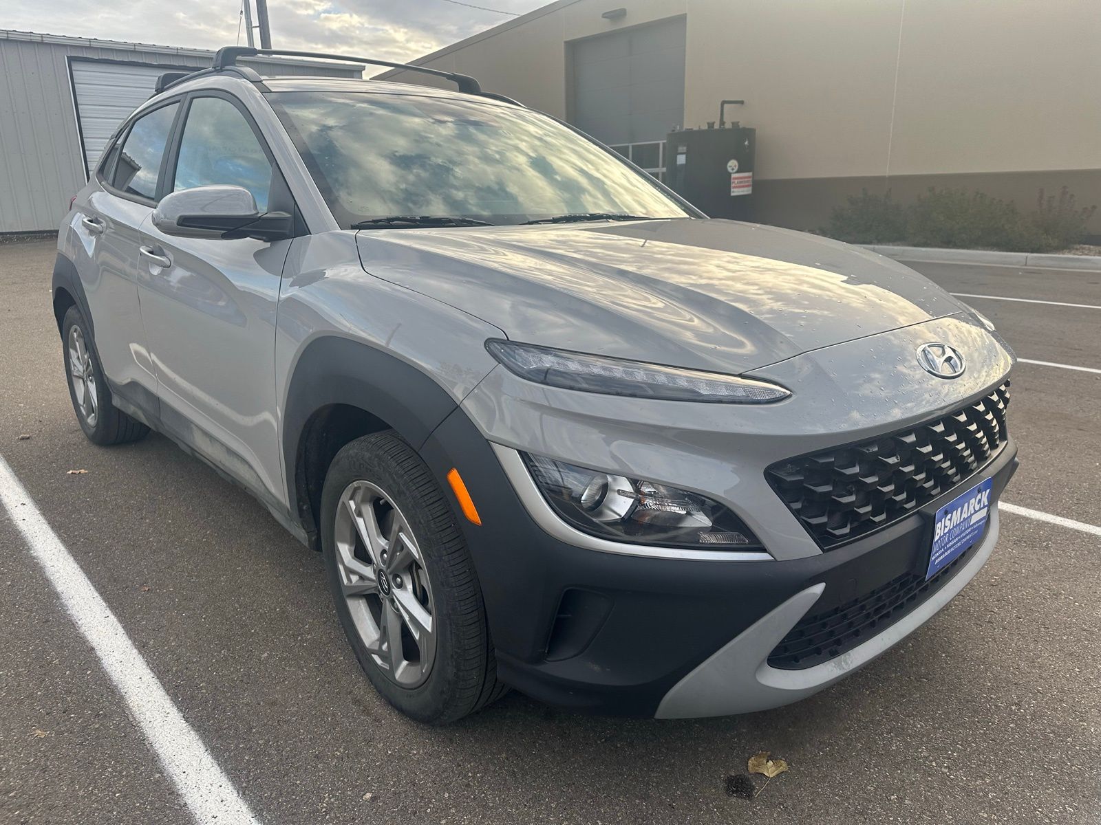 2023 Hyundai Kona SEL photo 2