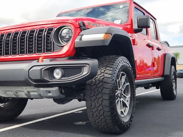 2024 Jeep Gladiator Mojave photo 2