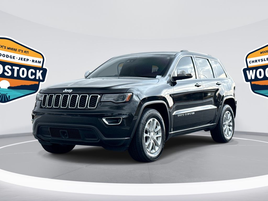 2021 Jeep Grand Cherokee Laredo E's photo