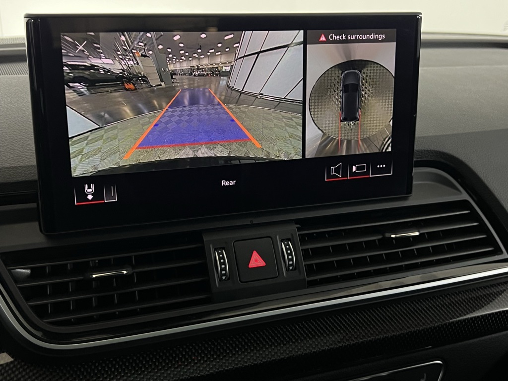 2023 Audi SQ5 Premium Plus photo 16