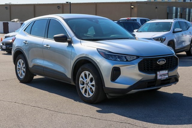 2024 Ford Escape Active's photo