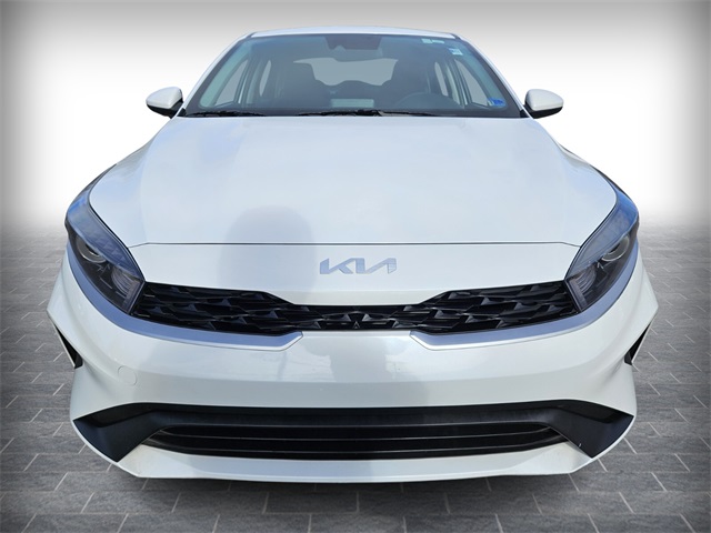 Used 2024 Kia Forte LXS with VIN 3KPF24AD2RE791181 for sale in Bassett, VA