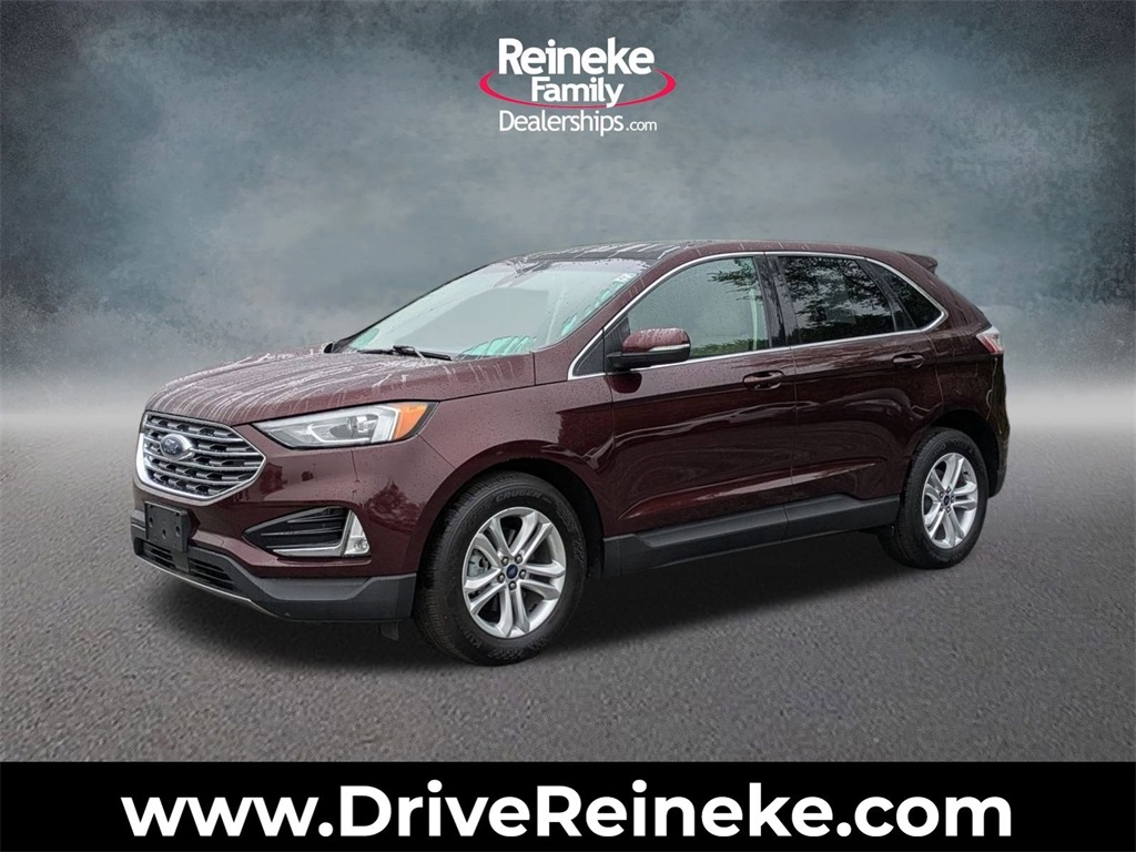 Used 2019 Red Ford SEL image 1