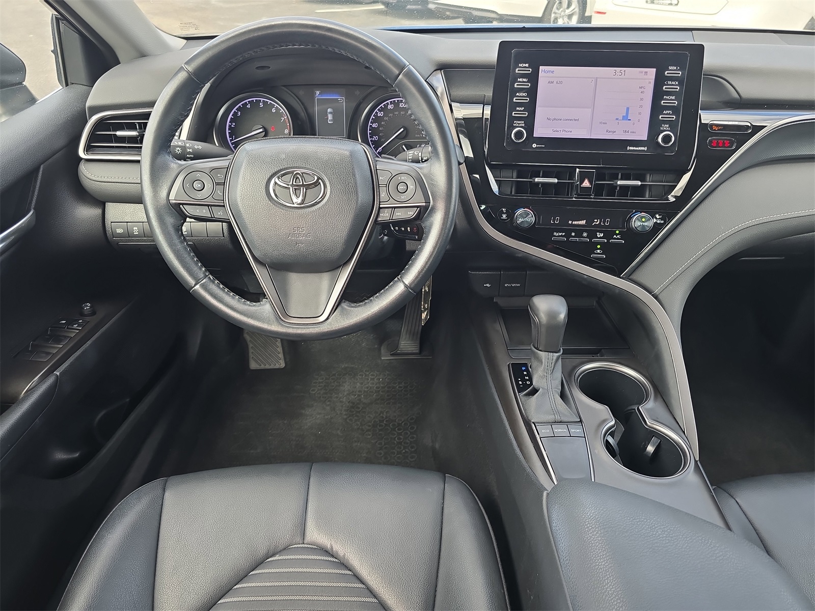 2023 Toyota Camry SE photo 11