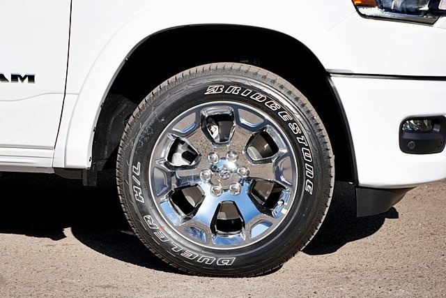 New 2026 Bright White Clear-Coat Exterior Paint RAM Big Horn/Lone Star image 8