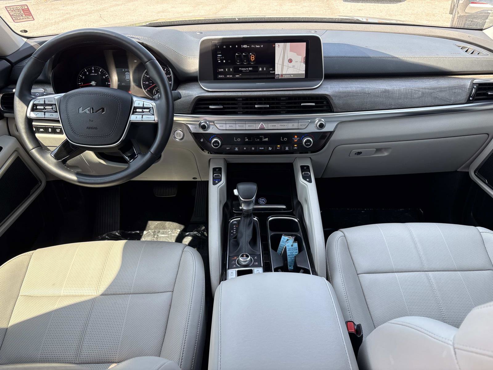 2022 Kia Telluride EX photo 16