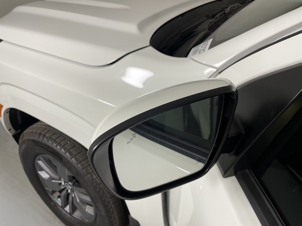 2025 Nissan Frontier King Cab SV photo 13