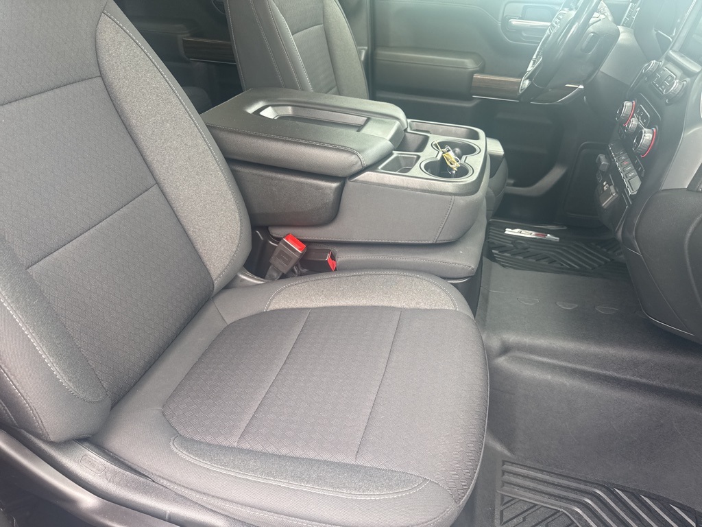 2020 Chevrolet Silverado 1500 RST photo 20