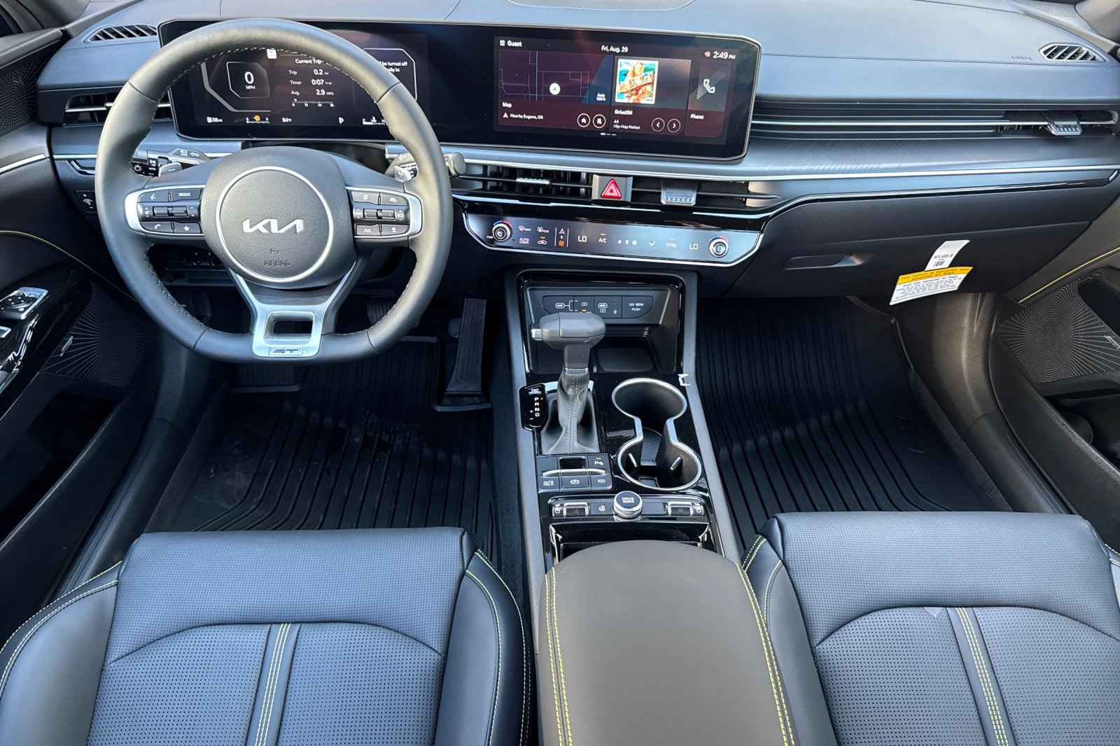2026 Kia K5 GT photo 9
