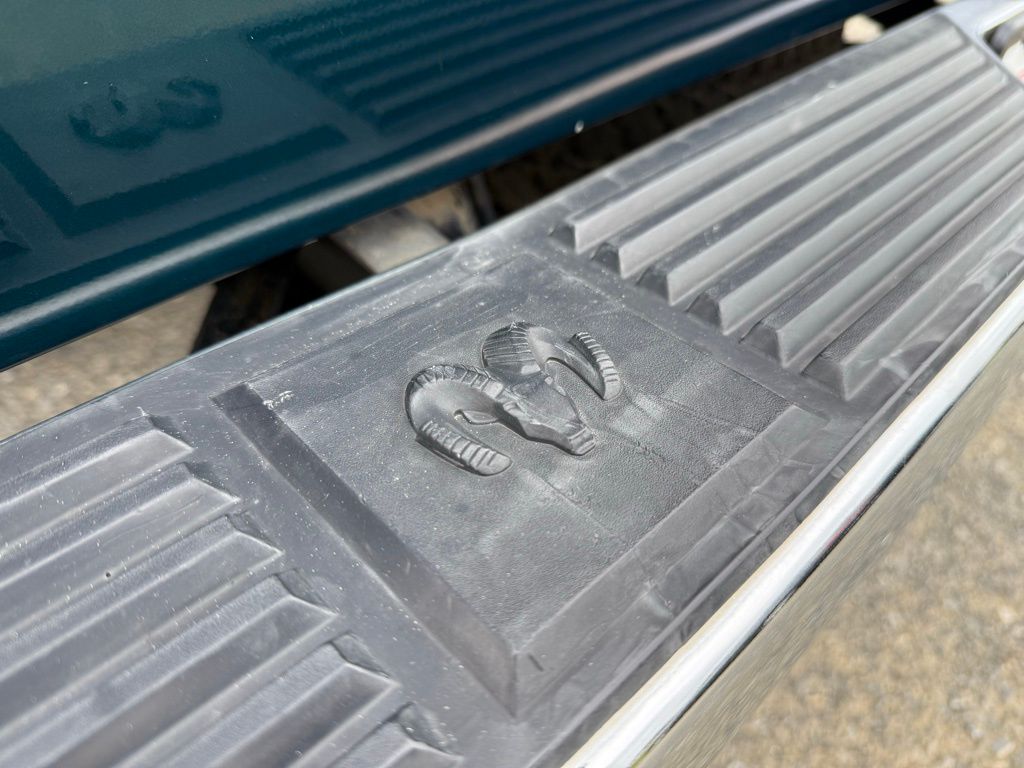 1996 Dodge Dakota Sport photo 15