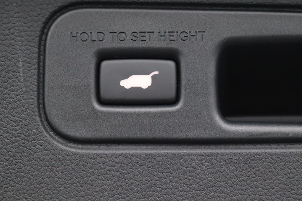 2025 Honda Pilot Touring photo 14