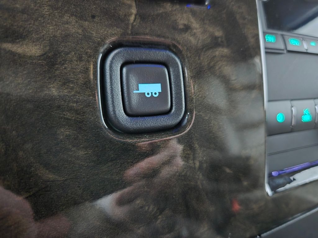 2023 Chevrolet Express photo 30