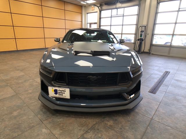 2024 Ford Mustang Dark Horse photo 2